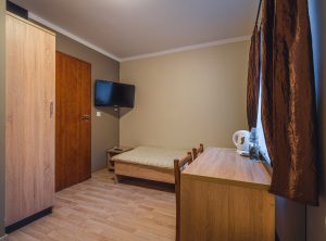 telewizor w narożniku